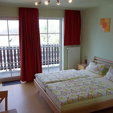 Wartenstein Pensionat 3*